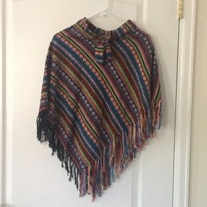 Multi-Color Ponchó